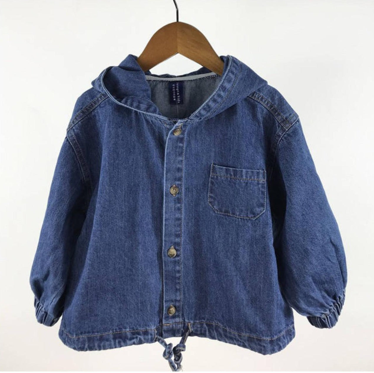 . Campera capucha Lolo