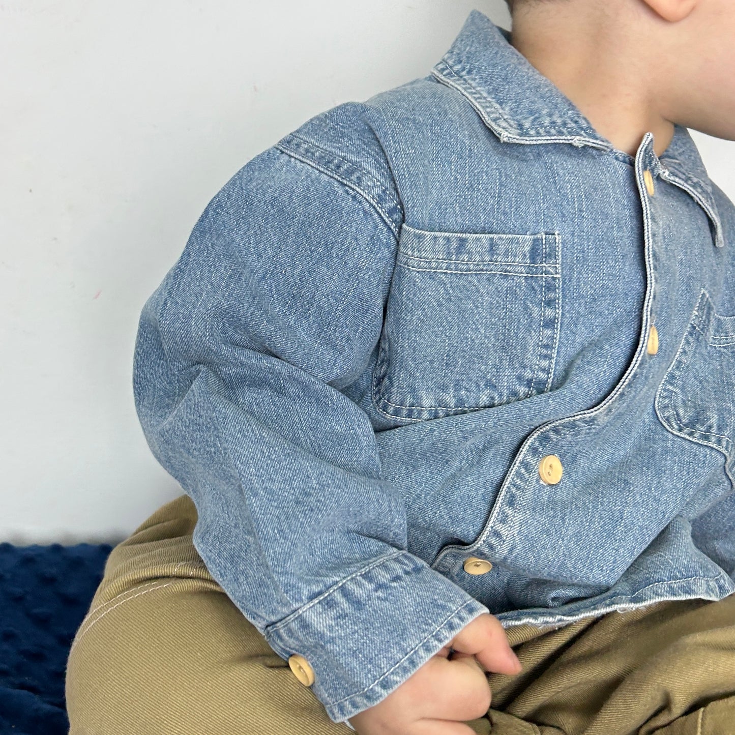 . Camisa Jean Leo