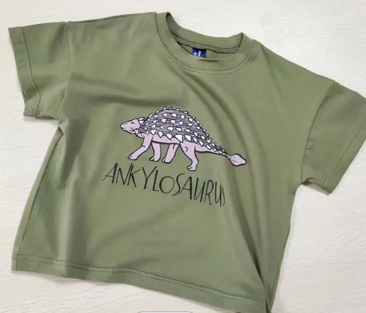 . Remera Jurasica